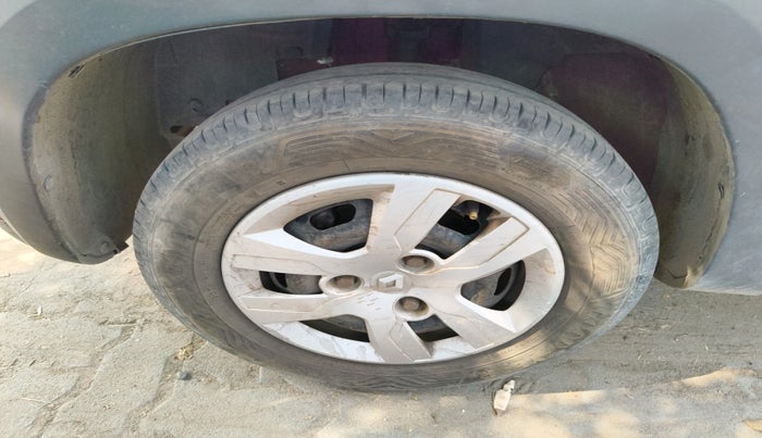 2016 Renault Kwid RXT 0.8, Petrol, Manual, 78,948 km, tyre