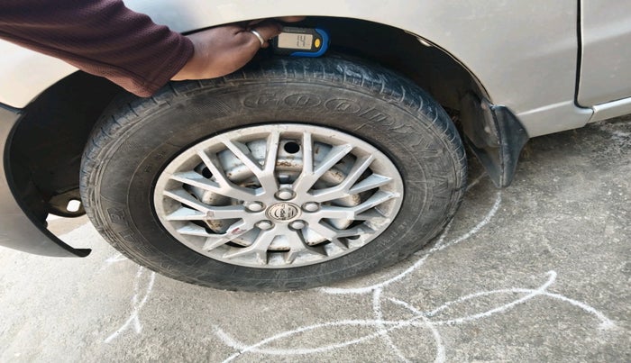 2012 Maruti Alto LXI, Petrol, Manual, 90,747 km, tyre