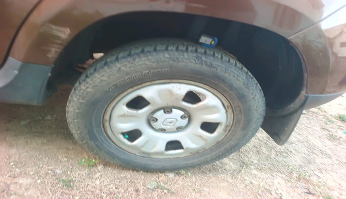 2014 Renault Duster 85 PS RXL DIESEL, Diesel, Manual, 69,015 km, tyre