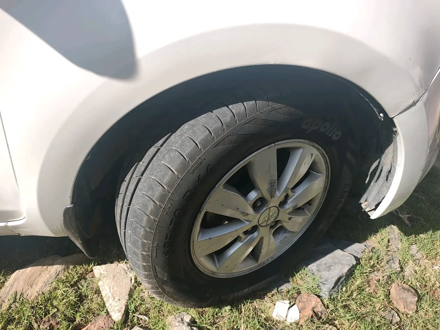 2014 Hyundai i20 SPORTZ 1.4 CRDI, Diesel, Manual, 1,76,012 km, tyre