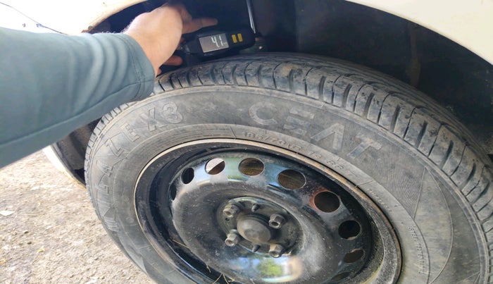 2014 Fiat Punto EVO ACTIVE 1.2, Petrol, Manual, 75,191 km, tyre