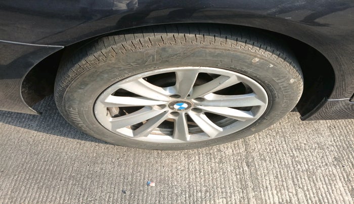 2011 BMW 5 Series 520D 2.0, Diesel, Automatic, 55,252 km, tyre