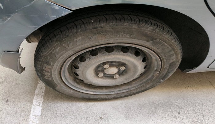 2014 Renault Pulse RXL DIESEL, Diesel, Manual, 1,08,680 km, tyre