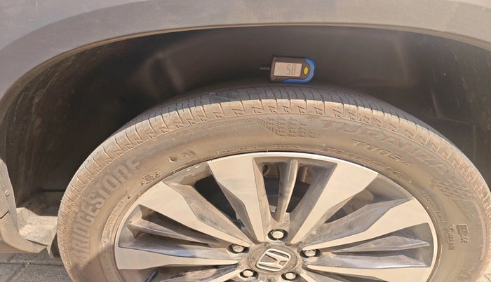 2023 Honda ELEVATE ZX MT, Petrol, Manual, 17,771 km, tyre