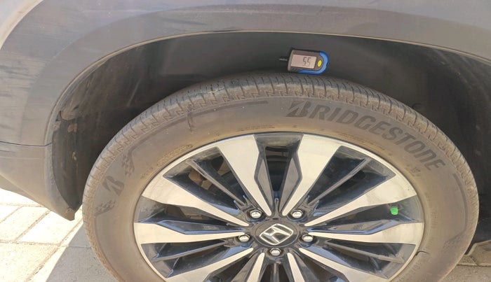 2023 Honda ELEVATE ZX MT, Petrol, Manual, 17,771 km, tyre