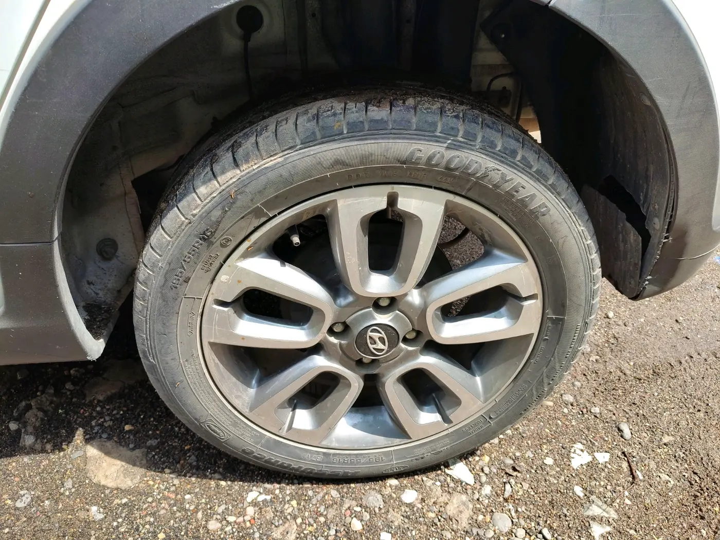 2019 Hyundai i20 Active 1.2 S, Petrol, Manual, 45,054 km, tyre