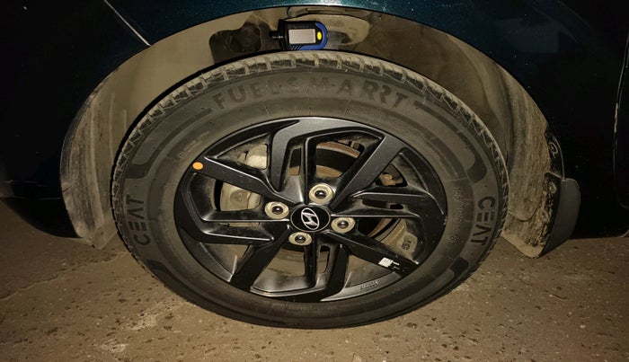 2021 Hyundai GRAND I10 NIOS SPORTZ AMT 1.2 KAPPA VTVT, Petrol, Automatic, 11,855 km, tyre