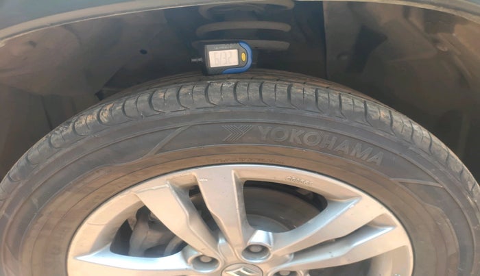 2017 Maruti Vitara Brezza ZDI, Diesel, Manual, 1,46,213 km, tyre