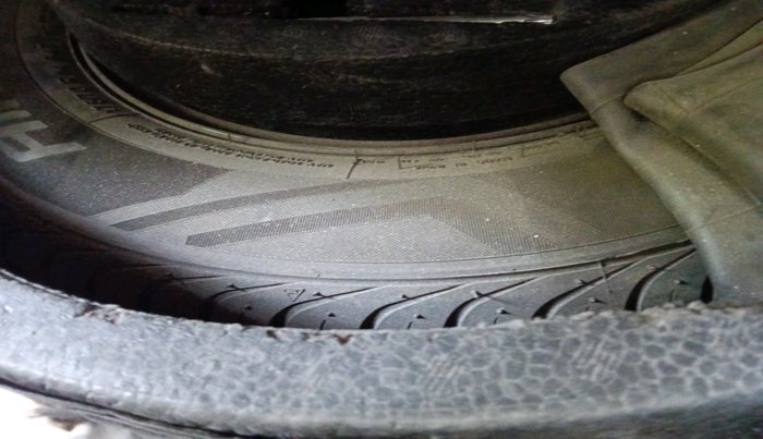 2016 Skoda Rapid 1.5 TDI CR STYLE PLUS AT, Diesel, Automatic, 2,34,175 km, tyre