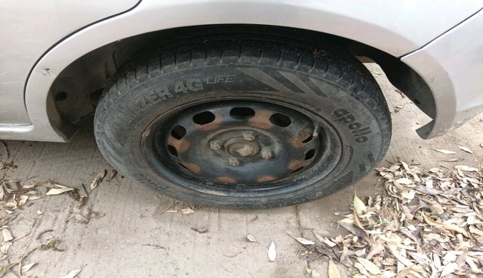 2013 Ford Figo ZXI 1.4 DIESEL, Diesel, Manual, 1,03,466 km, tyre