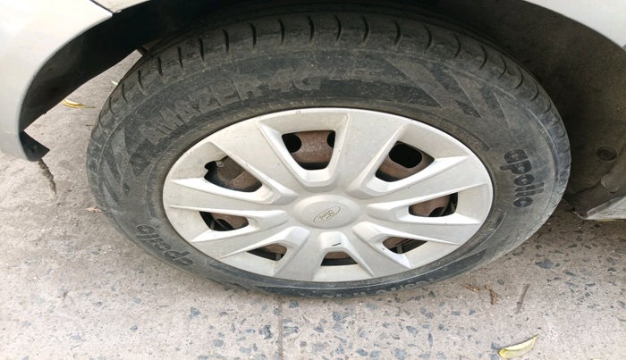 2013 Ford Figo ZXI 1.4 DIESEL, Diesel, Manual, 1,03,466 km, tyre