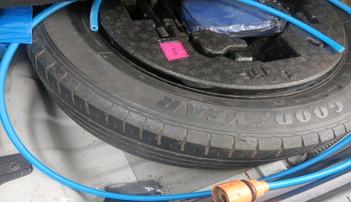 2016 Hyundai Creta SX PLUS AT 1.6 PETROL, Petrol, Automatic, 70,910 km, tyre