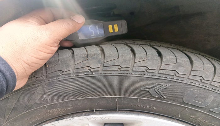 2012 Maruti Swift Dzire VXI, Petrol, Manual, 82,176 km, tyre