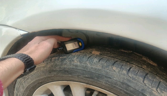 2017 Toyota Etios VX PLATINUM, Petrol, Manual, 66,640 km, tyre