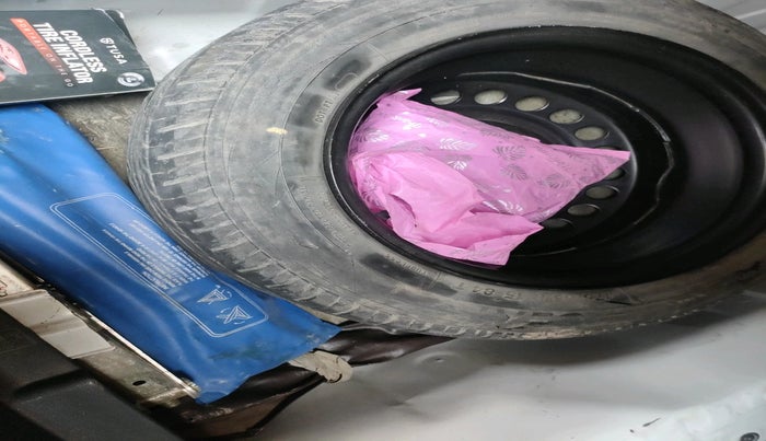 2016 Honda City 1.5L I-VTEC VX CVT, Petrol, Automatic, 59,955 km, tyre