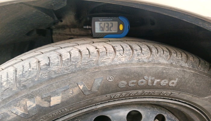 2013 Maruti Ertiga VDI, Diesel, Manual, 67,031 km, tyre