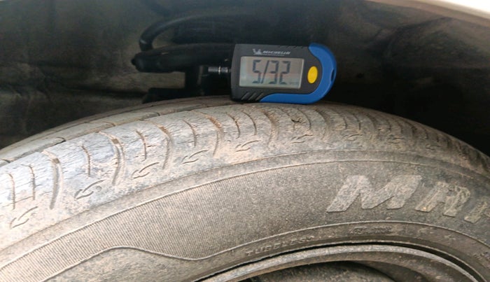 2013 Maruti Ertiga VDI, Diesel, Manual, 67,031 km, tyre