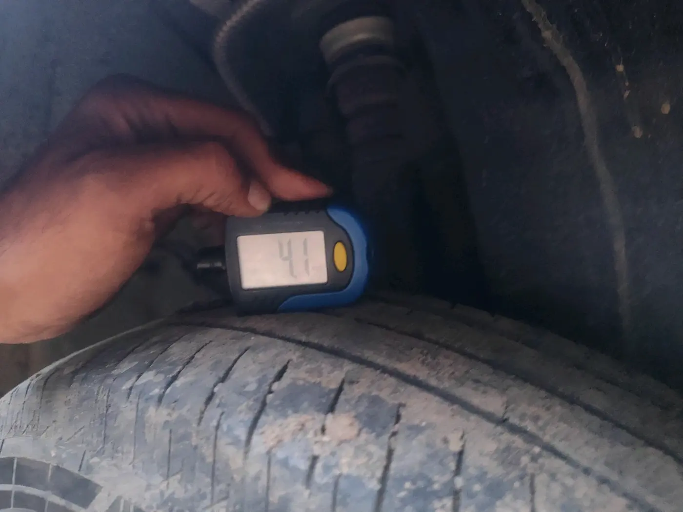 2024 Tata PUNCH ADVENTURE RHYTHM CNG, CNG, Manual, 71,258 km, tyre