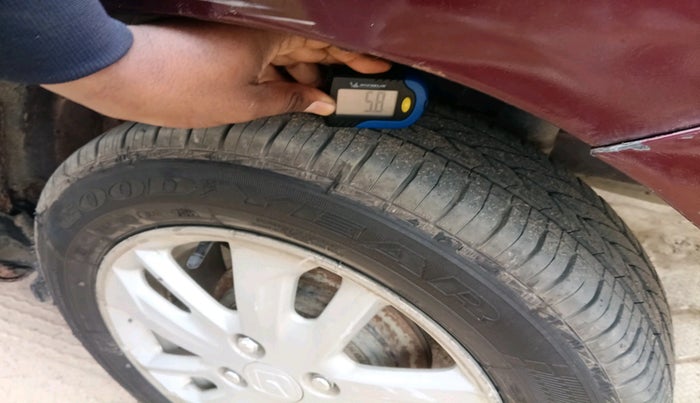 2013 Honda Amaze 1.5L I-DTEC VX, Diesel, Manual, 1,51,088 km, tyre