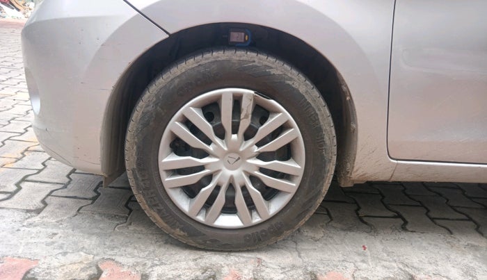 2014 Maruti Celerio VXI, Petrol, Manual, 1,20,417 km, tyre