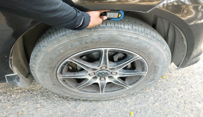 2015 Honda Amaze 1.2L I-VTEC S, Petrol, Manual, 38,112 km, tyre