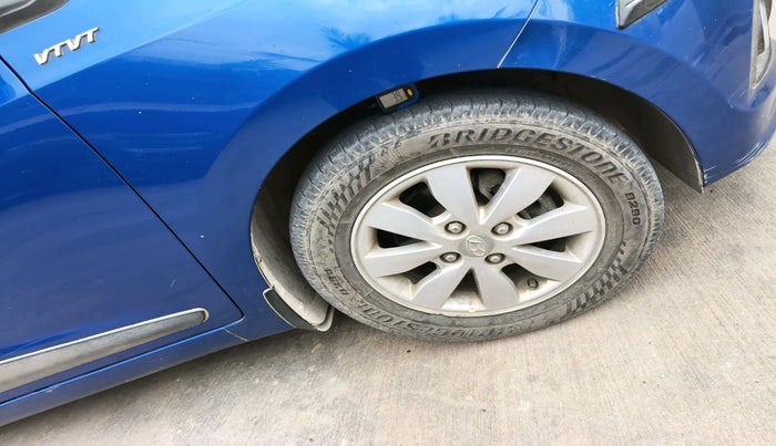 2014 Hyundai Xcent S (O) 1.2, Petrol, Manual, 67,126 km, tyre