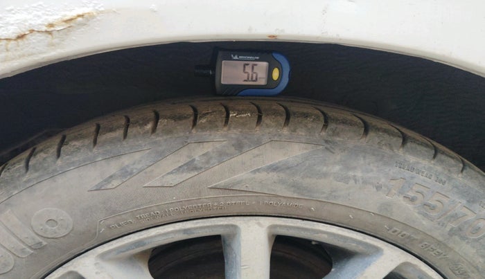 2013 Hyundai Santro Xing GL PLUS, CNG, Manual, 14,936 km, tyre