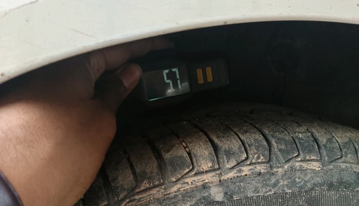 2014 Hyundai Xcent SX AT 1.2 (O), Petrol, Automatic, 52,479 km, tyre
