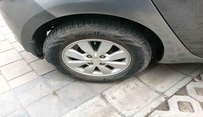 2013 Hyundai i20 SPORTZ 1.2, Petrol, Manual, 73,033 km, tyre