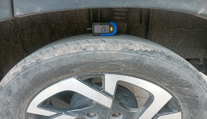 2021 Nissan MAGNITE XV EXECUTIVE TURBO, Petrol, Manual, 63,096 km, tyre