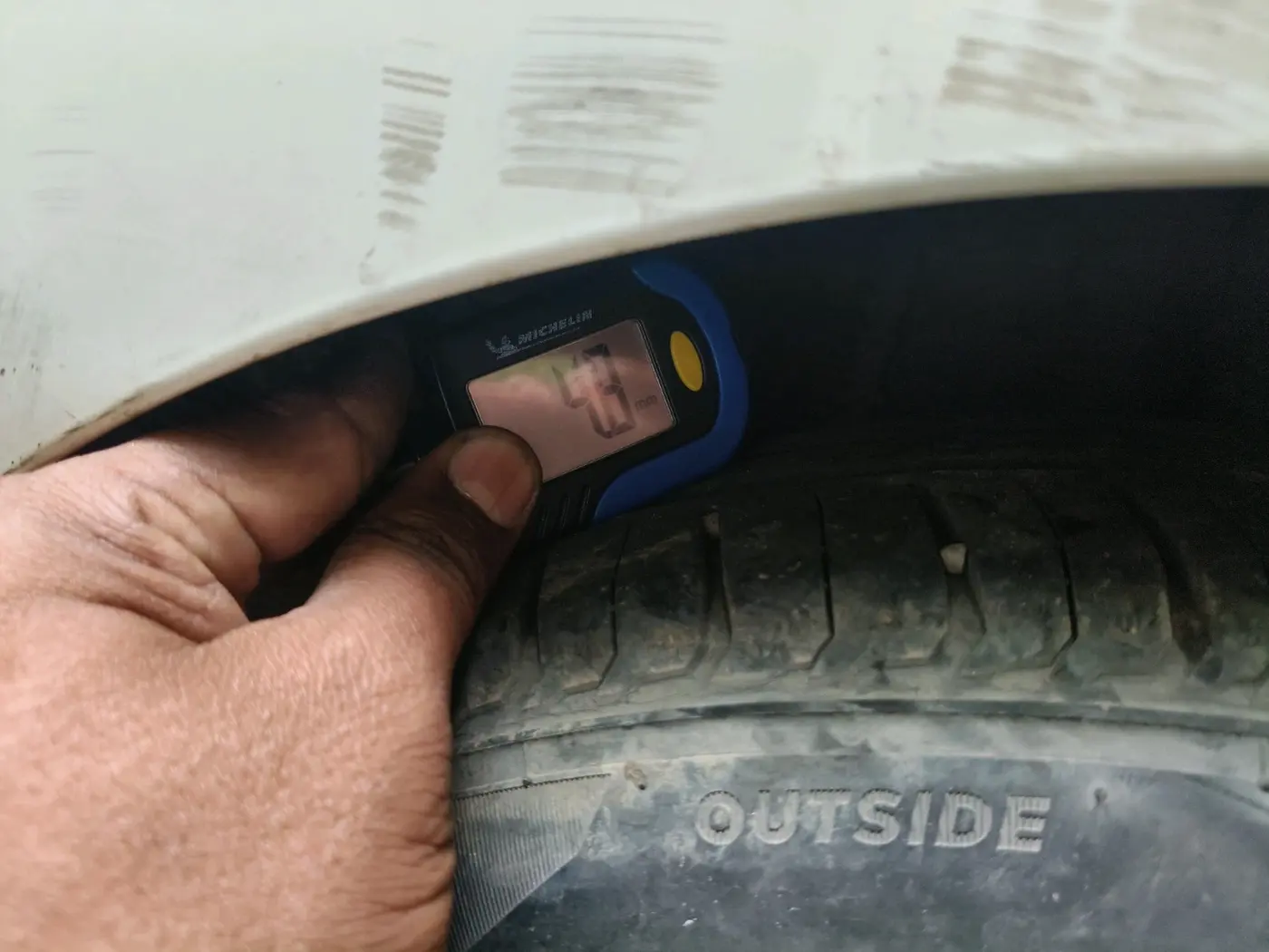 2014 Hyundai Xcent SX AT 1.2 (O), Petrol, Automatic, 1,00,003 km, tyre