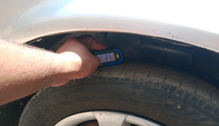 1999 Honda City 1.5L EXI AT, CNG, Automatic, 1,78,846 km, tyre