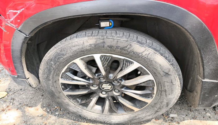 2021 Maruti Vitara Brezza ZXI PLUS, Petrol, Manual, 1,22,827 km, tyre