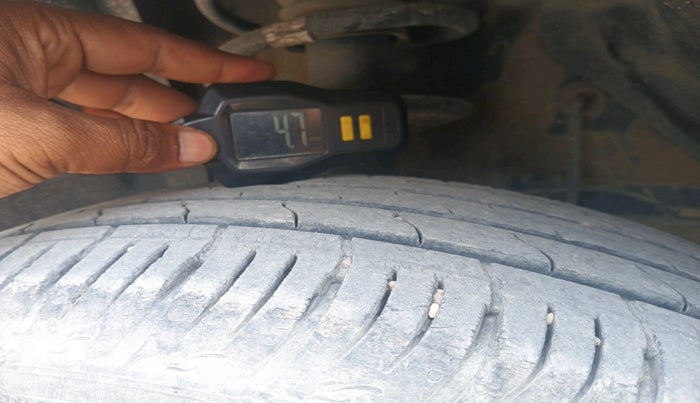 2024 Maruti BREZZA VXI S-CNG, CNG, Manual, 48,758 km, tyre