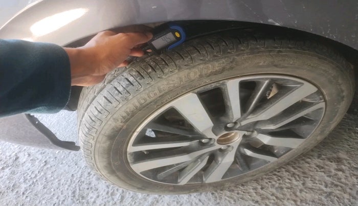 2021 Honda City 1.5L I-VTEC VX, Petrol, Manual, 1,11,550 km, tyre