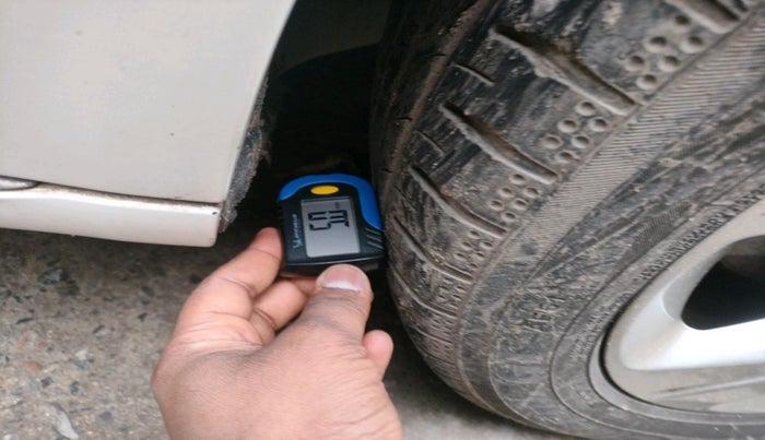 2014 Mercedes Benz C Class C 200 AVANTGARDE, Petrol, Automatic, 96,008 km, tyre