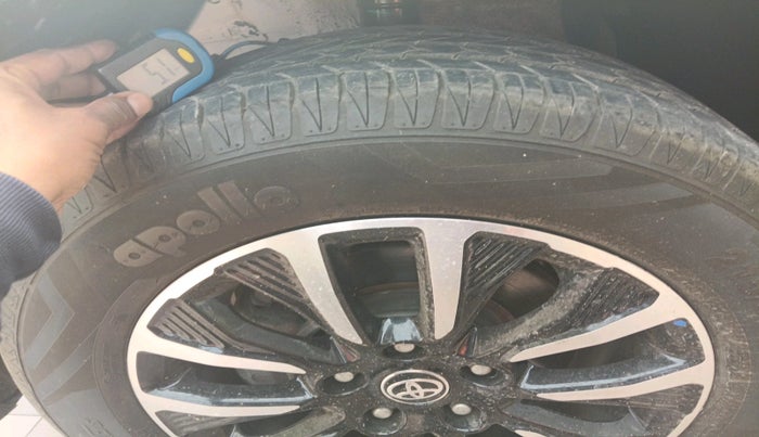 2022 Toyota URBAN CRUISER PREMIUM GRADE AT, Petrol, Automatic, 18,964 km, tyre