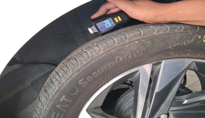 2023 Hyundai NEW I20 ASTA (O) 1.0 TURBO GDI DCT, Petrol, Automatic, 23,093 km, tyre