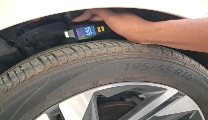 2023 Hyundai NEW I20 ASTA (O) 1.0 TURBO GDI DCT, Petrol, Automatic, 23,093 km, tyre