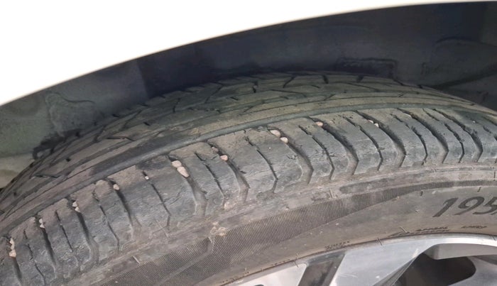 2023 Hyundai NEW I20 ASTA (O) 1.0 TURBO GDI DCT, Petrol, Automatic, 23,093 km, tyre