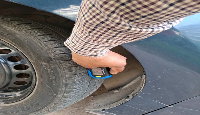 2016 Maruti Baleno DELTA PETROL 1.2, Petrol, Manual, 1,63,610 km, tyre