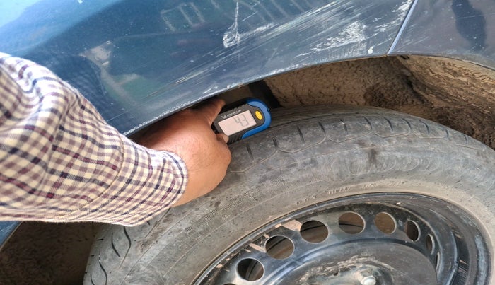 2016 Maruti Baleno DELTA PETROL 1.2, Petrol, Manual, 1,63,610 km, tyre