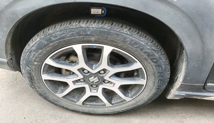 2023 Maruti XL6 ZETA MT, Petrol, Manual, 27,263 km, tyre