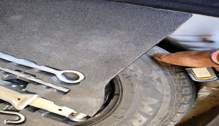 2021 Honda Jazz 1.2L I-VTEC ZX CVT, Petrol, Automatic, 50,591 km, tyre