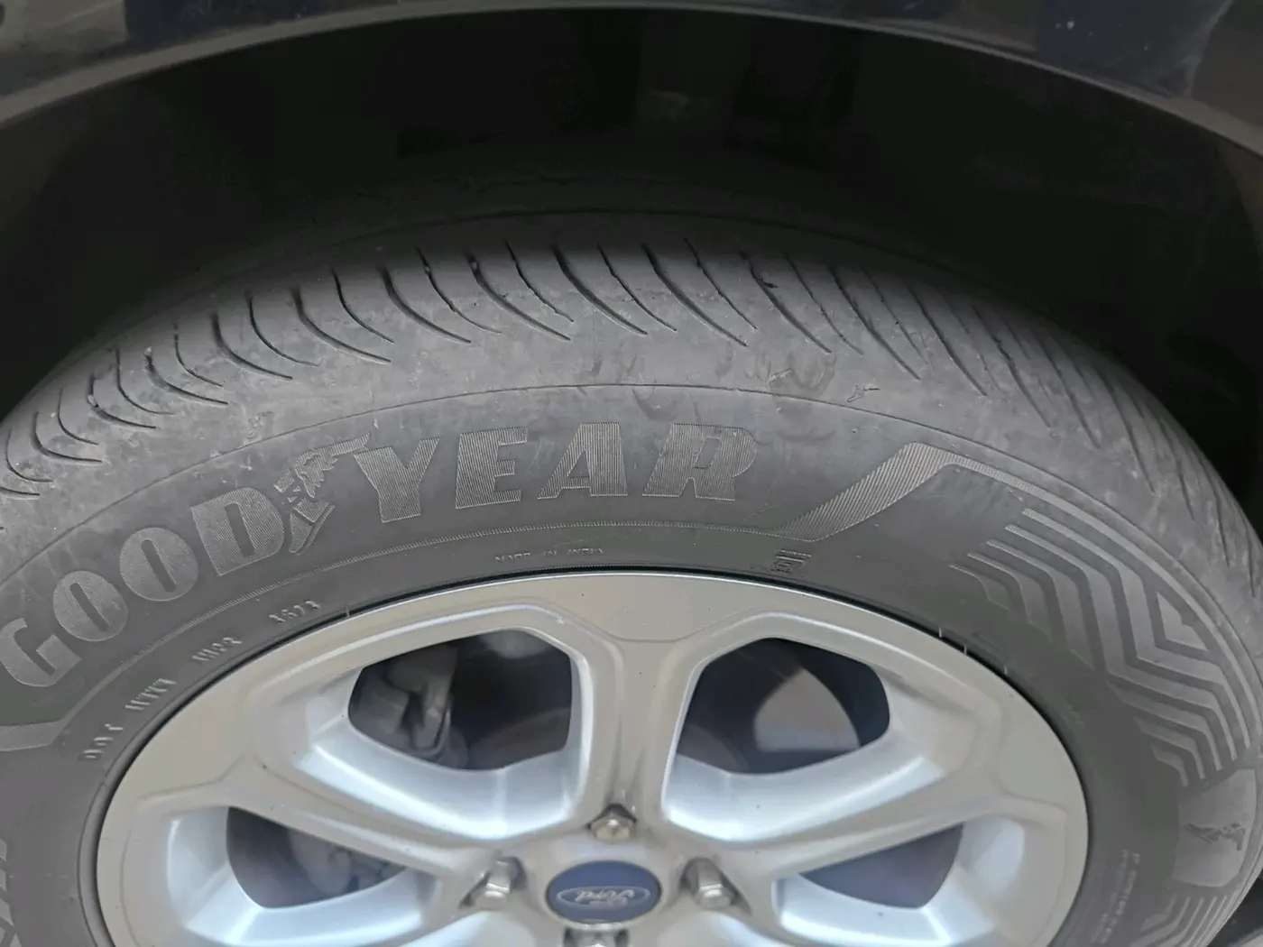 2019 Ford Ecosport TITANIUM + 1.5L PETROL AT, Petrol, Automatic, 81,889 km, tyre