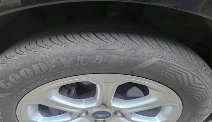 2019 Ford Ecosport TITANIUM + 1.5L PETROL AT, Petrol, Automatic, 81,889 km, tyre