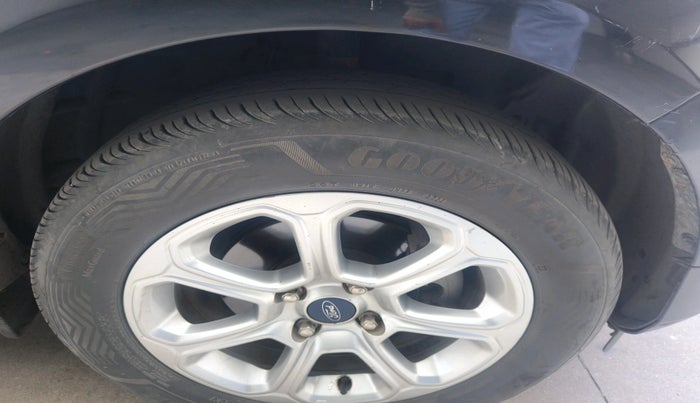 2019 Ford Ecosport TITANIUM + 1.5L PETROL AT, Petrol, Automatic, 81,889 km, tyre