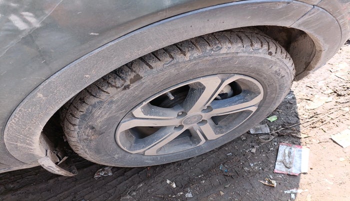 2023 Tata NEXON XZ PLUS PETROL SUNROOF, CNG, Manual, 60,510 km, tyre