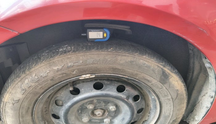 2007 Maruti Swift VXI 1.3, Petrol, Manual, 39,952 km, tyre