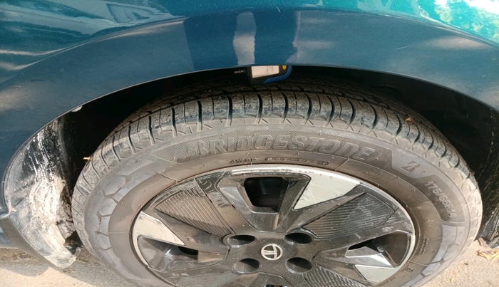 2023 Tata TIAGO EV XZ PLUS LONG RANGE, Electric, Automatic, 48,474 km, tyre